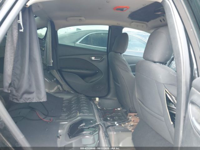 1C3CDFAA6FD403174 Dodge DART SE