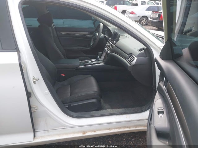 1HGCV1F13KA167505 Honda ACCORD LX