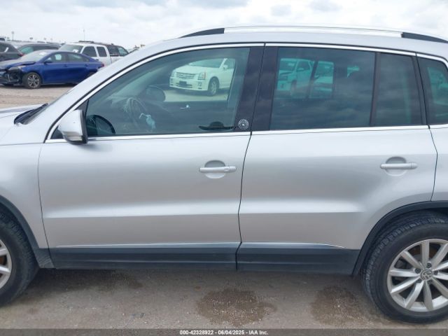 WVGSV7AX1HW510439 Volkswagen Tiguan 2.0t Wolfsburg Edition