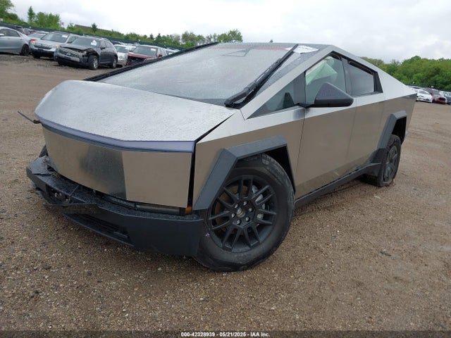 2025 TESLA CYBERTRUCK 7G2CEHED4SA069152 Photo 1