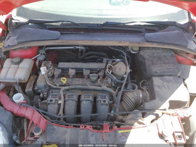 1FADP3K27EL260436 Ford FOCUS SE