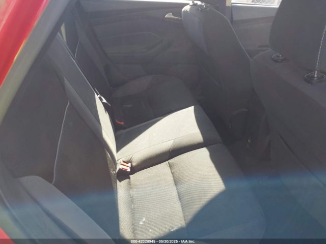 1FADP3K27EL260436 Ford FOCUS SE