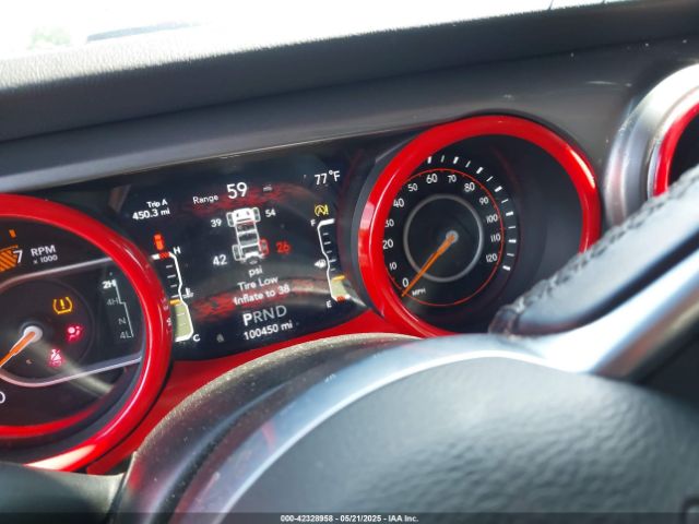 1C4HJXEN8MW622359 Jeep Wrangler Unlimited Sahara