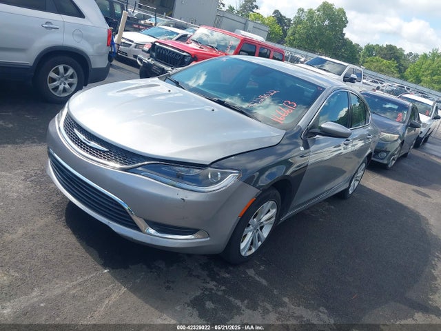 Chrysler 200 Limited 2016 1C3CCCAB6GN166613 Image 2