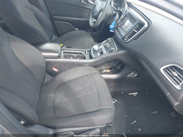 Chrysler 200 Limited 2016 1C3CCCAB6GN166613 Image 5