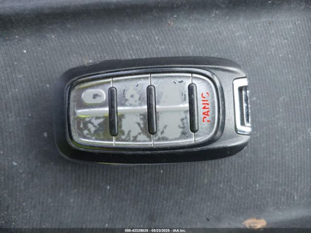 2C4RC1FG7MR605587 Chrysler Pacifica