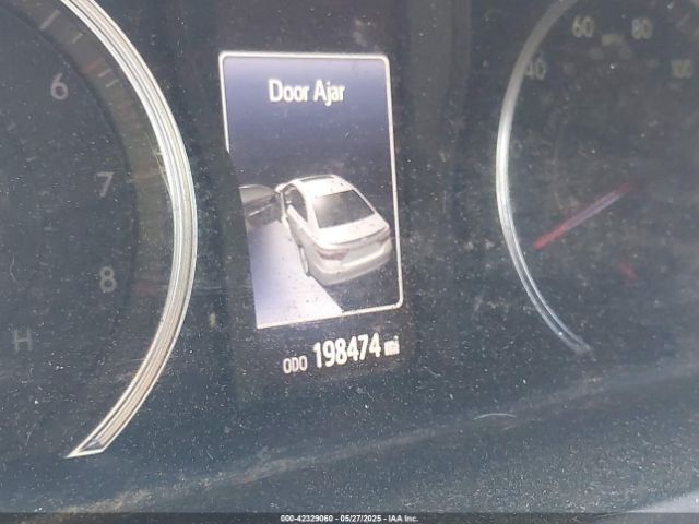 4T1BF1FK6GU163031 Toyota CAMRY SE