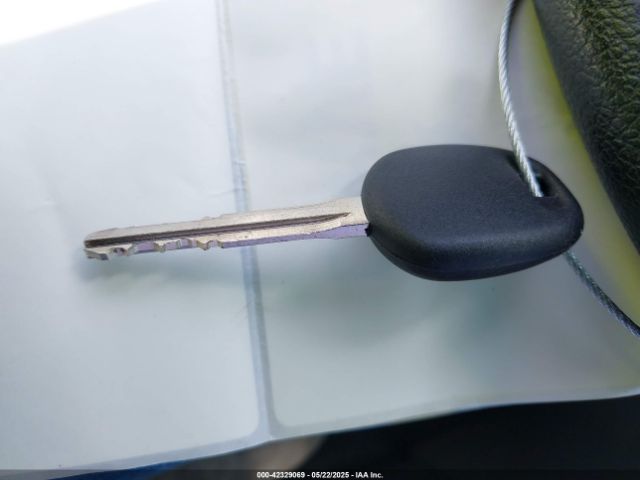 4T1BF1FK0FU927289 Toyota CAMRY LE