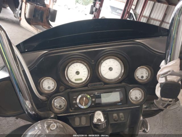 2008 HARLEY-DAVIDSON FLHX 1HD1KB4138Y636212 Photo 6