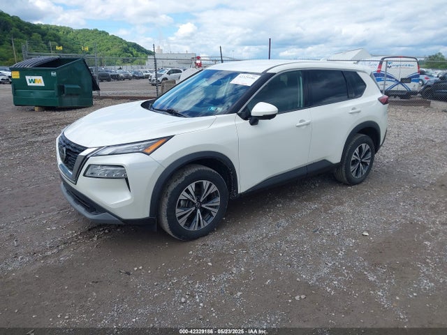 5N1AT3BB6MC814584 Nissan Rogue Sv Intelligent Awd