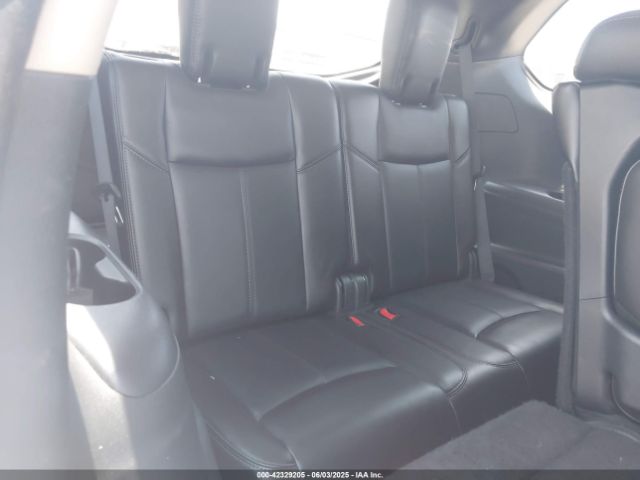 5N1AR2MM2EC628565 Nissan Pathfinder Sl