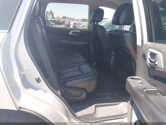 5N1AR2MM2EC628565 Nissan Pathfinder Sl