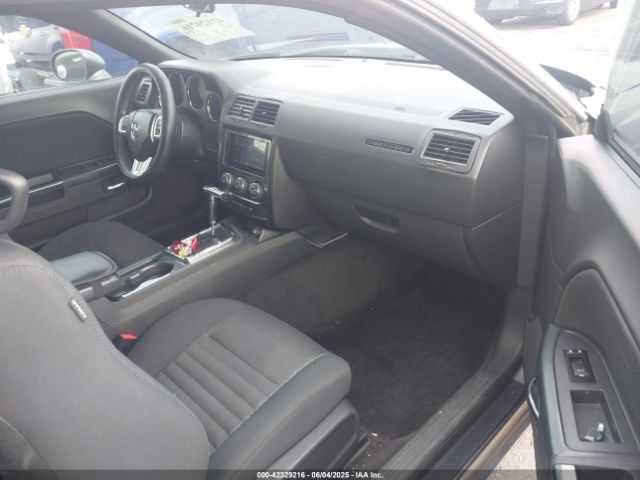 2012 DODGE CHALLENGER 2C3CDYAG5CH135359 Photo 4
