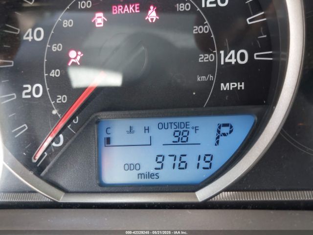 JTMWFREV5FD057765 Toyota Rav4 Xle