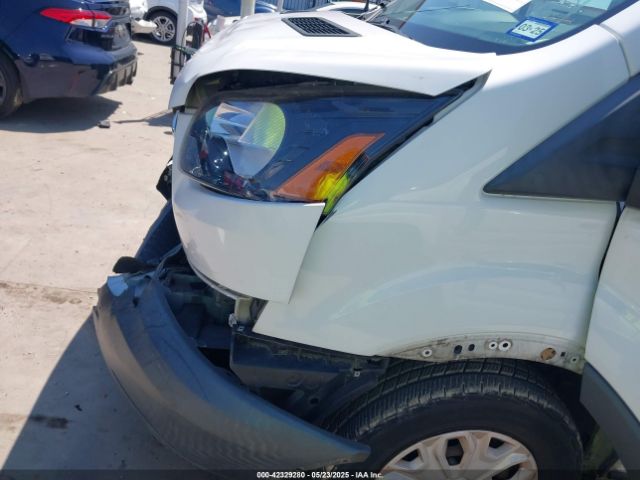 1FMZK1CM5JKB31481 Ford Transit-150 Xl
