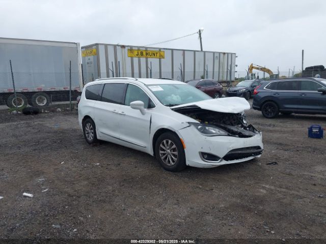 2019 CHRYSLER PACIFICA 2C4RC1BG4KR652224