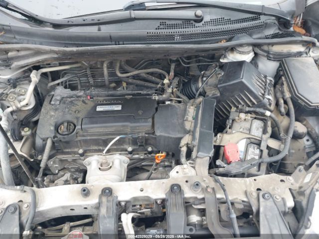 2HKRM3H31GH555497 Honda CR-V LX