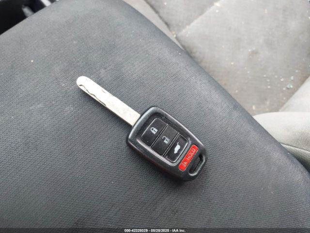 2HKRM3H31GH555497 Honda CR-V LX