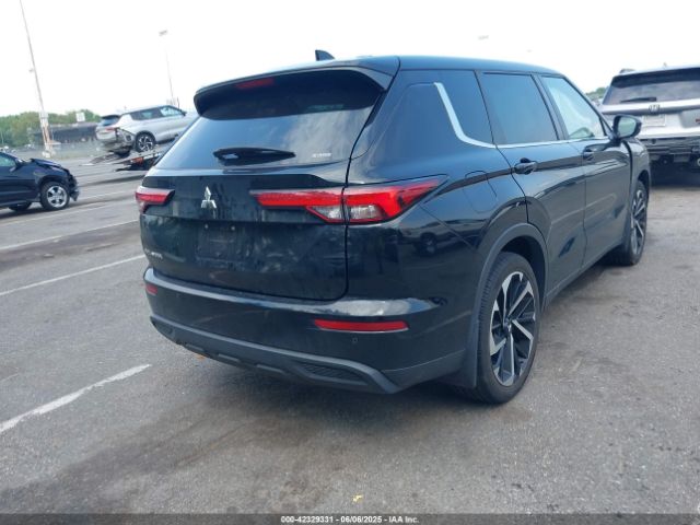 2022 MITSUBISHI OUTLANDER JA4J4TA83NZ073259 Photo 3