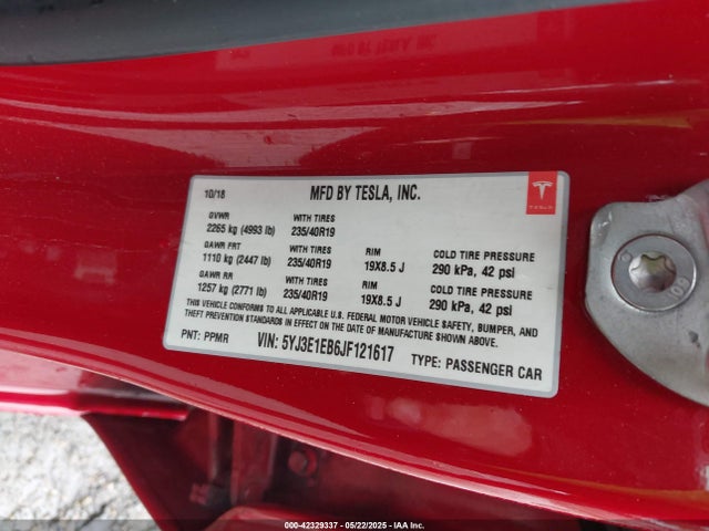 2018 TESLA MODEL 3 5YJ3E1EB6JF121617 Photo 8