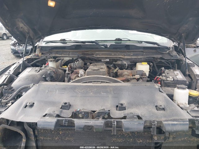 3C6UR5DL4HG763940 RAM 2500