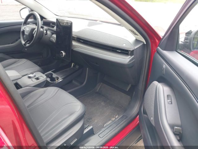 2024 FORD MUSTANG MACH-E 3FMTK3SU7RMA32586 Photo 4