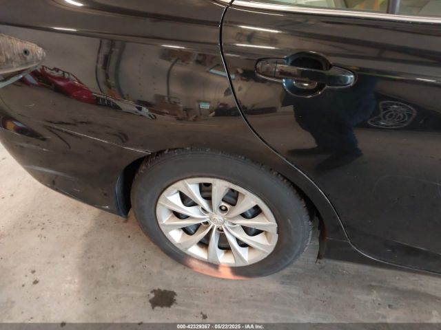 4T4BF1FK2FR470264 Toyota CAMRY LE