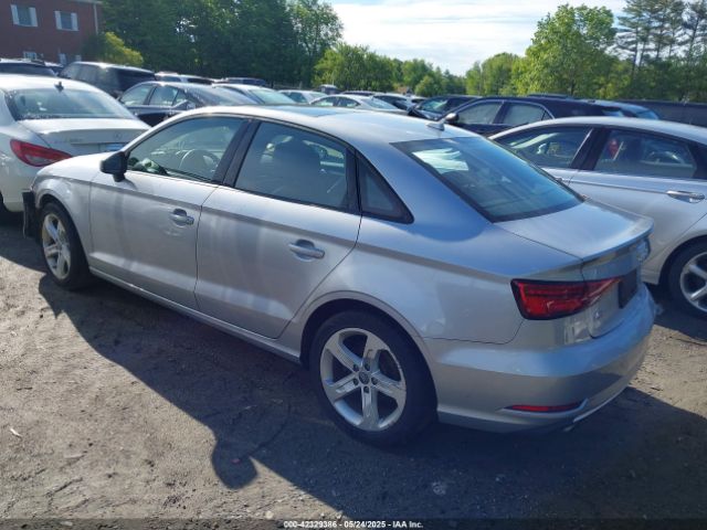 2017 AUDI A3 WAUB8GFF7H1065498 Photo 2