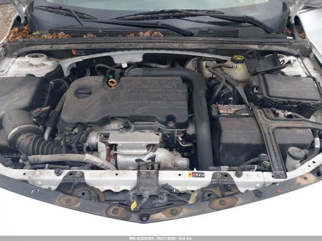 1G1ZD5ST1LF030022 Chevrolet Malibu Fwd Lt