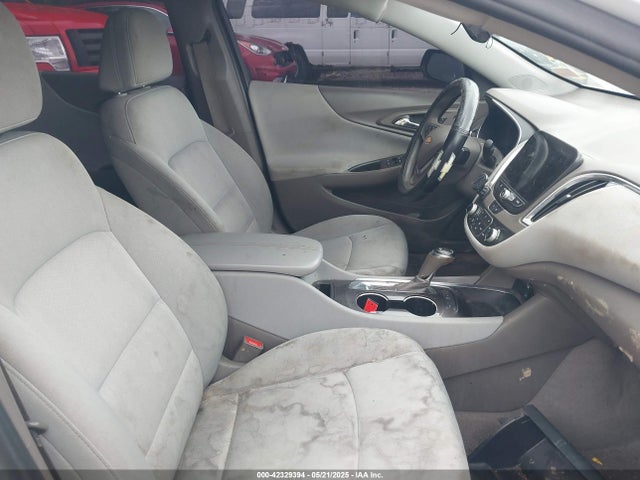 1G1ZD5ST1LF030022 Chevrolet Malibu Fwd Lt
