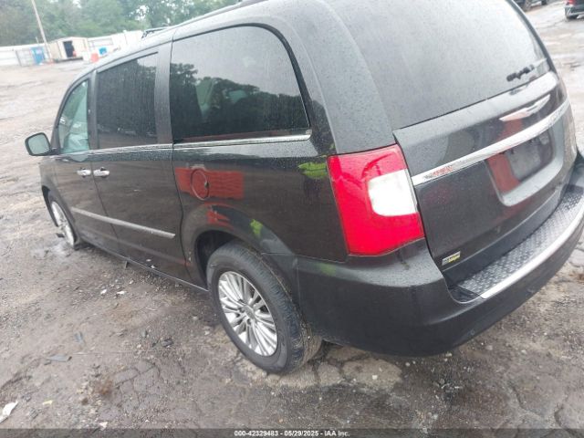 2015 CHRYSLER TOWN & COUNTRY 2C4RC1CG6FR588708 Photo 2