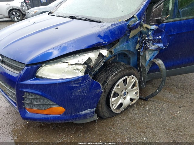 1FMCU0F78EUC05387 Ford ESCAPE S