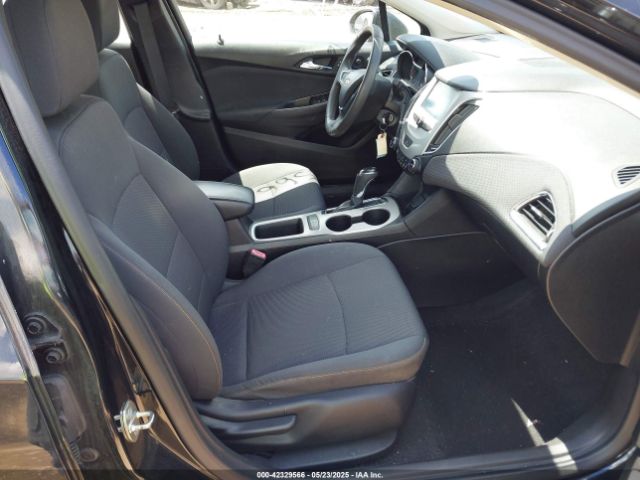 1G1BC5SM9J7226861 Chevrolet Cruze Ls Auto