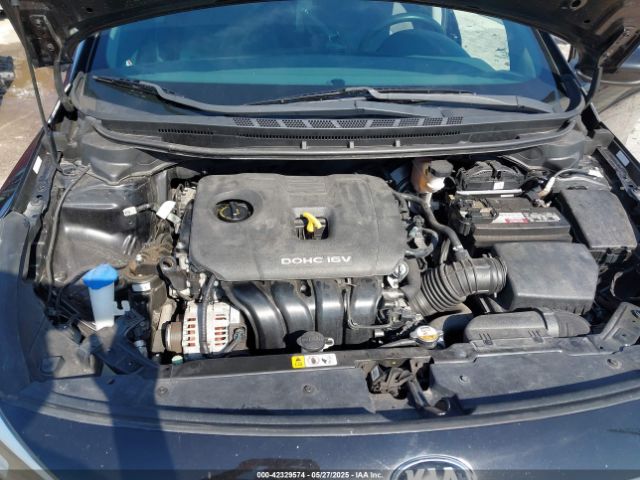 3KPFK4A70JE269440 KIA FORTE LX