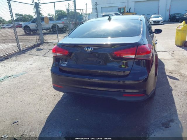 3KPFK4A70JE269440 KIA FORTE LX