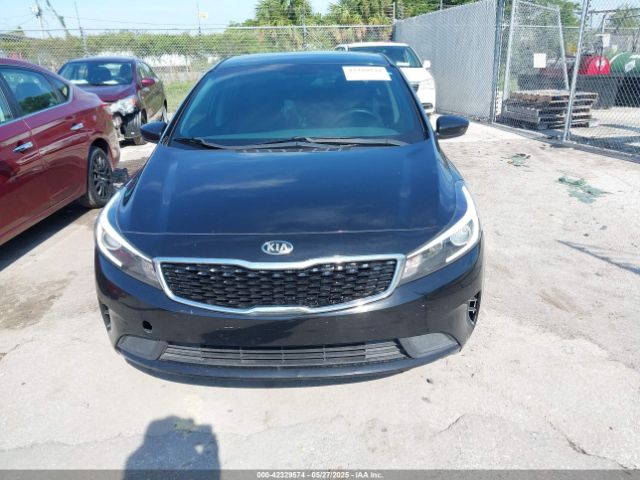 3KPFK4A70JE269440 KIA FORTE LX