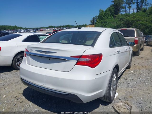2013 CHRYSLER 200 1C3CCBBB2DN672878 Photo 3