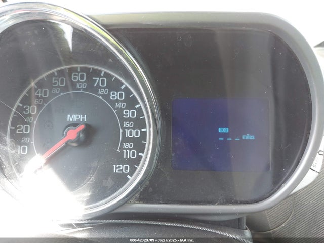 Chevrolet ll0 2014 KL8CC6S99EC458914 Image 7