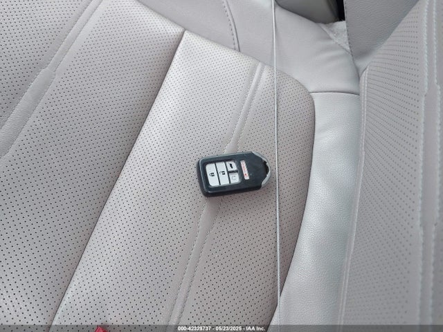 5J6RW2H88HL033957 Honda l15be