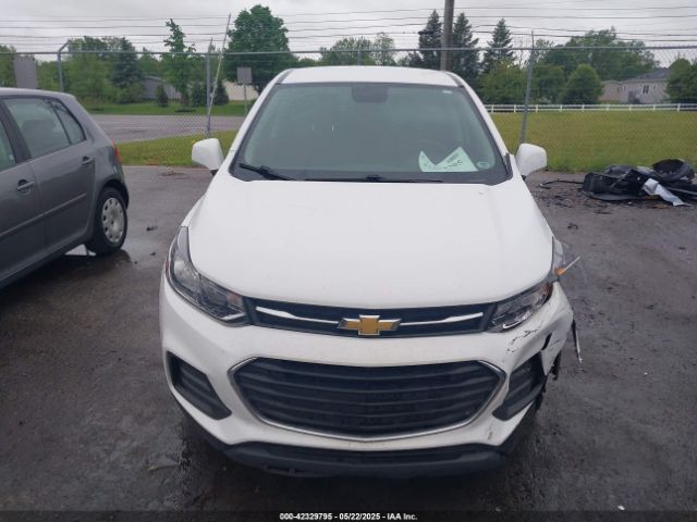 3GNCJKSB7KL313998 Chevrolet TRAX LS
