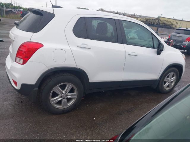 3GNCJKSB7KL313998 Chevrolet TRAX LS