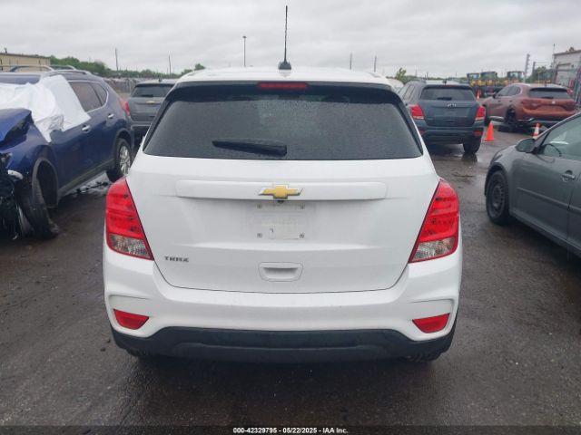 3GNCJKSB7KL313998 Chevrolet TRAX LS