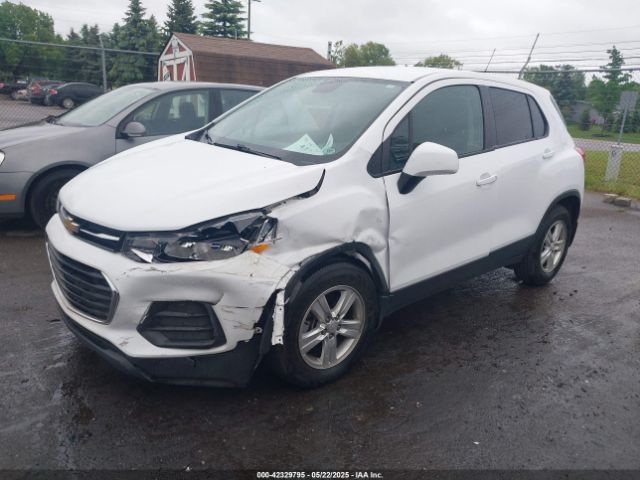 3GNCJKSB7KL313998 Chevrolet TRAX LS