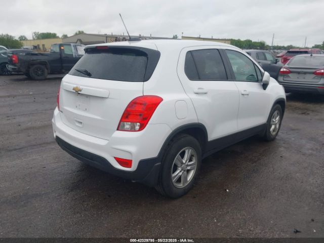 3GNCJKSB7KL313998 Chevrolet TRAX LS