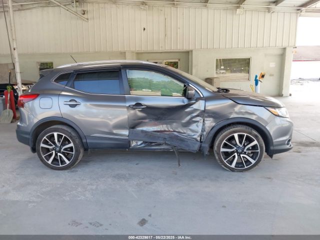 JN1BJ1CP3HW004334 Nissan Rogue Sport Sl