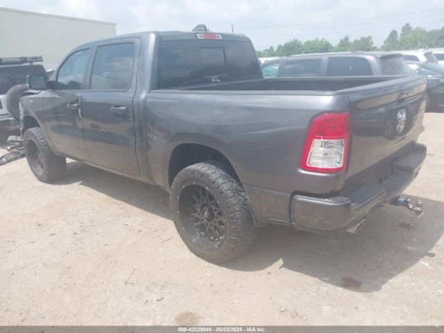 2024 RAM 1500 1C6SRFFT5RN184572 Photo 2