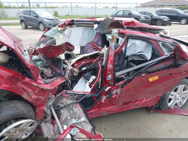 2G1WB5E36E1128669 Chevrolet lfx