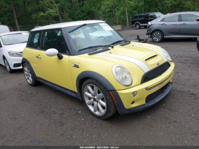 2005 MINI COOPER S WMWRE33505TL10590 Photo 0