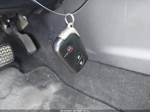 42329916 :رقم المزاد ، JTHKD5BH1C2063001 vin ، 2012 Lexus Ct 200h Premium مزاد بيع