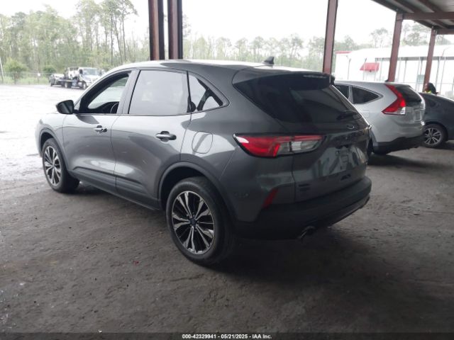 1FMCU9H99NUB98422 Ford ESCAPE SEL